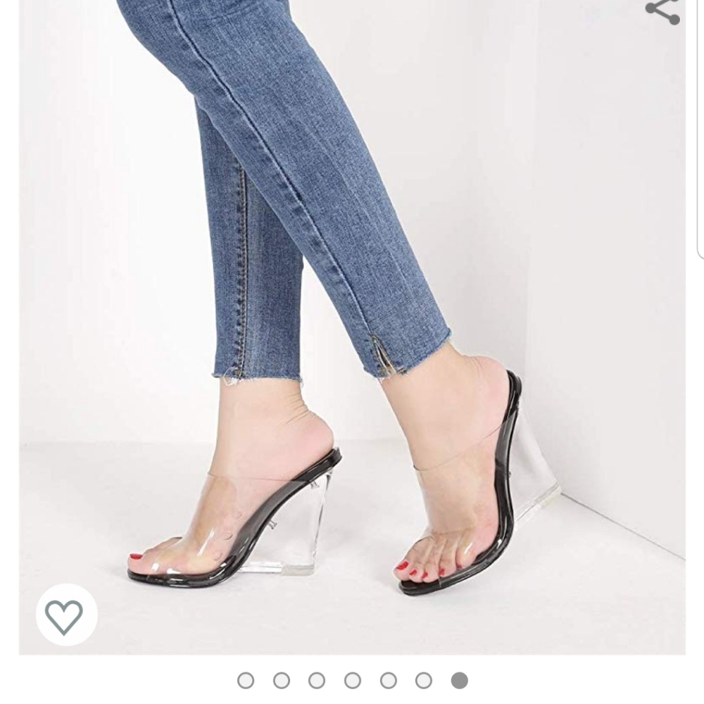 😍 Super Stylish Clear Wedge